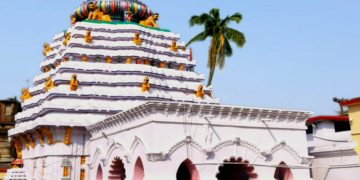 ବାବା ଆଖଣ୍ଡଳମଣୀଙ୍କ ପୀଠ ପାଇଁ ୧୦ କୋଟି, ଘୋଷଣା କଲେ ଉପ ମୁଖ୍ୟମନ୍ତ୍ରୀ ପ୍ରଭାତୀ ପରିଡ଼ା