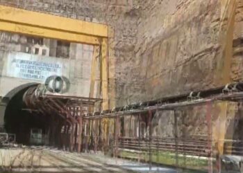 ତେଲେଙ୍ଗାନା : ଟନେଲରେ ଫସିଛନ୍ତି ୮ରୁ ଅଧିକ ଶ୍ରମିକ