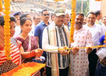 ଦୁଗ୍ଧ ଶୀତଳୀକରଣ କେନ୍ଦ୍ର ଉଦଘାଟନ କଲେ କେନ୍ଦ୍ର ଶିକ୍ଷାମନ୍ତ୍ରୀ ଧର୍ମେନ୍ଦ୍ର ପ୍ରଧାନ