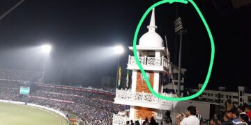 ବାରବାଟୀରେ ମ୍ୟାଚ ଅଧାରେ ବନ୍ଦ ହେଇଗଲା ଲାଇଟ