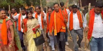 ମା’ ବାରଭୂଜାଙ୍କ ନିକଟରେ ପୂଜା ହେଲା ୧୦୦ ଠେଙ୍ଗା, ଅଶ୍ଳୀଳତା ଉପରେ ହେବ ଠେଙ୍ଗା ମାଡ଼