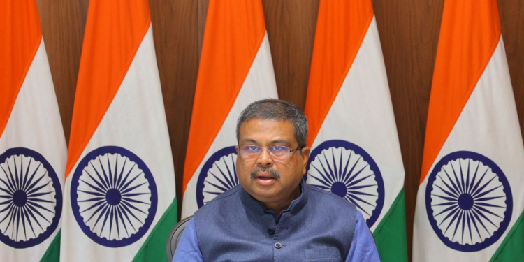 ପୂର୍ବୋଦୟ ଯୋଜନାରେ ଓଡ଼ିଶାର ଯୋଗାଯୋଗ କ୍ଷେତ୍ରରେ ମାଇଲଖୁଣ୍ଟ ସାବ୍ୟସ୍ତ ହେବ : ଧର୍ମେନ୍ଦ୍ର ପ୍ରଧାନ