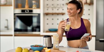 ପ୍ରତିଦିନ ଲାଇଫ୍‌ ଷ୍ଟାଇଲରେ ଚେଞ୍ଜ କରନ୍ତୁ ଏହି ୫ଟି ଅଭ୍ୟାସ, ଦୂର ହେବ ଅନେକ ସ୍ୱାସ୍ଥ୍ୟ ସମସ୍ୟା