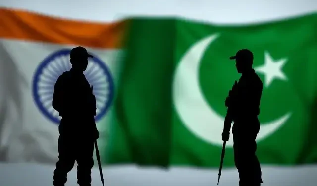 ଭାରତ ବନାମ ପାକିସ୍ତାନ, କାହାର କେତେ ଦମ ?