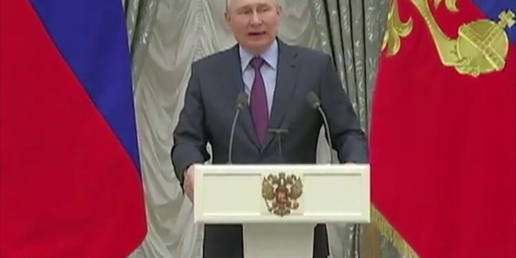 ରୁଷ ରାଷ୍ଟ୍ରପତି ଭ୍ଲାଦିମିର ପୁଟିନଙ୍କ ବଡ଼ ଘୋଷଣା : ୩୦ ଘଣ୍ଟିଆ ଅସ୍ତ୍ରବିରତି