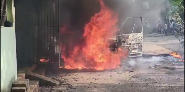 ହୁତୁହୁତୁ ହୋଇ ଜଳିଲା ୧୦୮ ଆମ୍ବୁଲାନ୍ସ