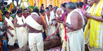 ବିଶ୍ବ ପ୍ରସିଦ୍ଧ ରଥଯାତ୍ରା ପାଇଁ ଅନୁକୂଳ ହେଲା ରଥକାଠ