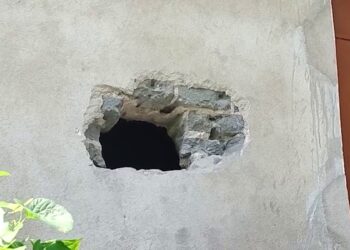 କାନ୍ଥ କଣା କରି ନେଇଗଲେ ୮୦ ଲକ୍ଷ ଟଙ୍କାର ମୋବାଇଲ୍