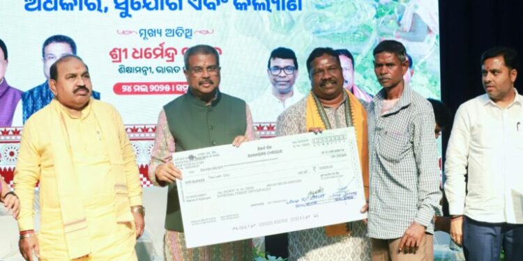 ପୂର୍ବ ସରକାର କେବଳ ପ୍ରତିଶ୍ରୁତି ଦେଉଥିଲେ : ଧର୍ମେନ୍ଦ୍ର ପ୍ରଧାନ