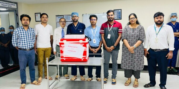 ସମ୍ମମରେ ୬ ବର୍ଷ ଶିଶୁପୁତ୍ରର ମୃତ୍ୟୁ ପରେ ଅଙ୍ଗଦାନ, ଶିଶୁର କିଡ଼ନୀ ବଂଚାଇଲା ଦୁଇ ଜୀବନ