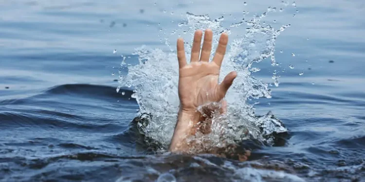 କାଠଯୋଡ଼ିରେ ବୁଡି ଗଲେ ଦୁଇଜଣ ଯୁବ ଇଞ୍ଜିନିୟର