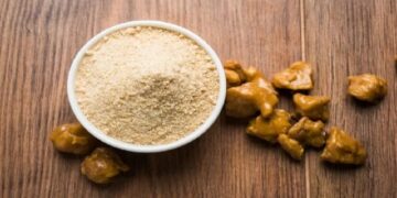 ଖାଲି ପେଟରେ ଖାଆନ୍ତୁ ହେଙ୍ଗୁ, ଦୂର ହେବ ଏହି ସବୁ ସମସ୍ୟା