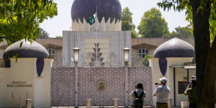 ନୂଆଦିଲ୍ଲୀସ୍ଥିତ ପାକ୍ ହାଇକମିଶନରେ କାର୍ଯ୍ୟରତ ଅଧିକାରୀ ବହିଷ୍କୃତ