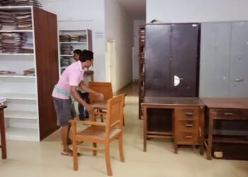 ଠିକା କାମର ବିଲ୍ ନଦେବାରୁ ଯନ୍ତ୍ରୀଙ୍କ ସମ୍ପତ୍ତି ଆଟାଚ୍