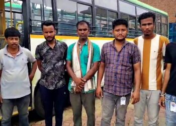 ଲକ୍ଷ୍ମୀ ବସ୍ ଡ୍ରାଇଭର ମହାସଂଘର ଷ୍ଟିଅରିଂ ଛାଡ଼ ଆନ୍ଦୋଳନ