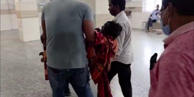 ବାରହା ଆକ୍ରମଣରେ ଜଣେ ଯୁବକ ଗୁରୁତର