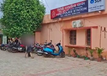 ୩ ଦିନ ପରେ ମହିଳା ଆରଆଇଙ୍କର ବୟାନ ରେକର୍ଡ