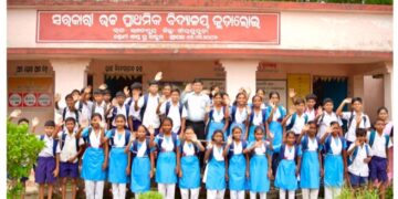 ବେଦାନ୍ତ ଆଲୁମିନିୟମ କୋଇଲା ଖଣି ପ୍ରକଳ୍ପ ବିଦ୍ୟା ଜରିଆରେ ଝାରସୁଗୁଡ଼ା ଏବଂ ସୁନ୍ଦରଗଡ଼ ଜିଲ୍ଲାରେ ଗ୍ରାମୀଣ ଶିକ୍ଷାକୁ ସୁଦୃଢ଼ କରୁଛି