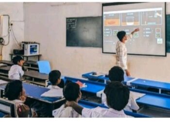 ବେଦାନ୍ତ ଆଲୁମିନିୟମ ରାୟଗଡ଼ା ଏବଂ କଳାହାଣ୍ଡିର ଗ୍ରାମାଞ୍ଚଳ ବିଦ୍ୟାଳୟରେ ଡିଜିଟାଲ ଶିକ୍ଷା ପ୍ରଦାନ କରୁଛି